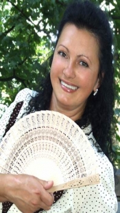 Olga (48) aus Agentur Ro... auf www.partnervermittlung-polnische-frauen.de (Kenn-Nr.: 7073)