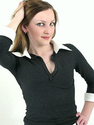 Anna (39) aus Agentur R... auf www.partnervermittlung-polnische-frauen.de (Kenn-Nr.: 7116)