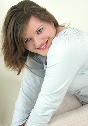 Rita (39) aus Agentur R... auf www.partnervermittlung-polnische-frauen.de (Kenn-Nr.: 7142)